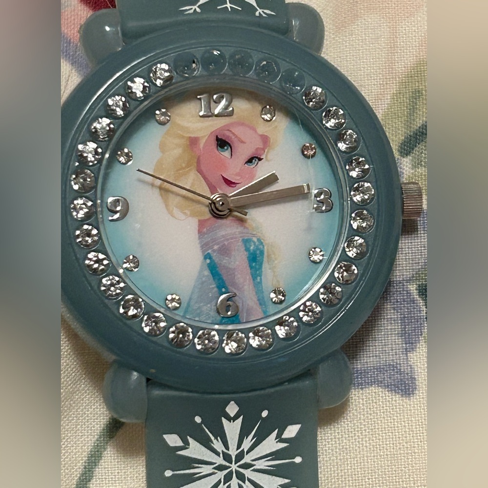 Disney Frozen Silver and Blue Watch **PLEASE READ NOTES**